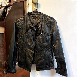 J2 style faux leather black bomber jacket size medium